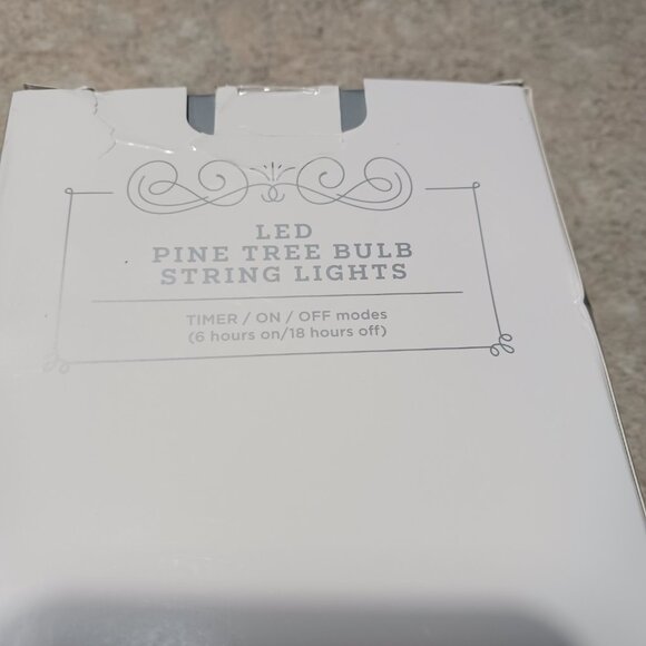 2 wondershop led pine tree bulb Christmas lights - Picture 3 of 3